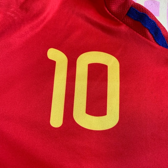 Spain International Fabregas Jersey, Men’s Large - Picture 4 of 6